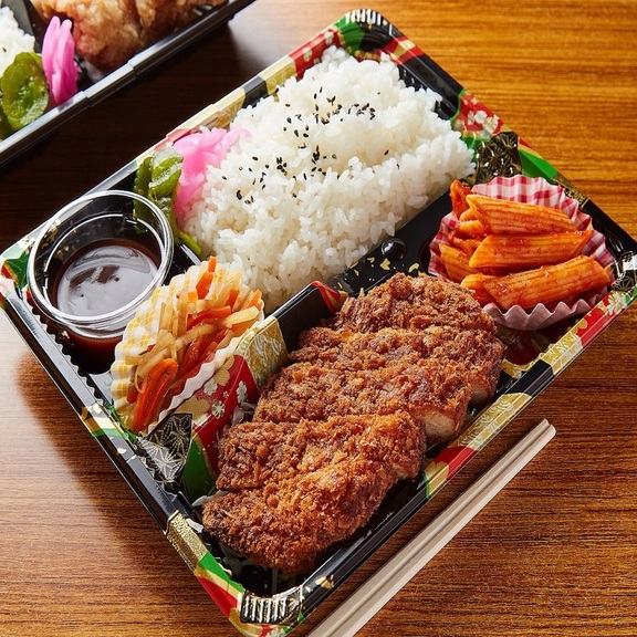 豚ロースかつ弁当